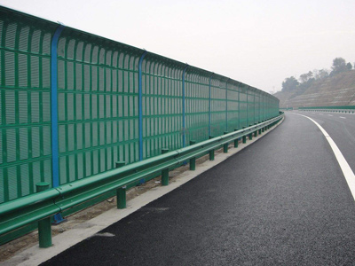 公路聲屏障